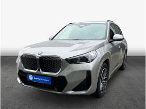 Foto - BMW iX1 xDrive30 M Sportpaket , 5-türig (Strom)