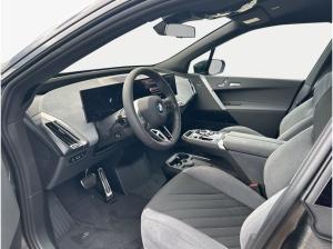 BMW ix iX xDrive45 , 5-türig (Strom)