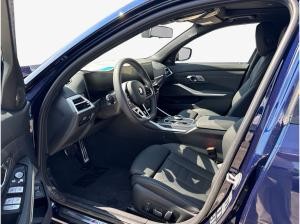 BMW 330 330d Touring xDrive Aut. , 5-türig (Diesel)