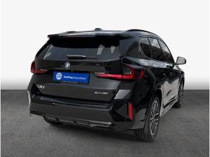 BMW iX1 xDrive30 M Sportpaket , 5-türig (Strom)