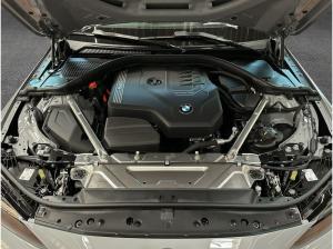 BMW 420 420i Cabrio , 2-türig