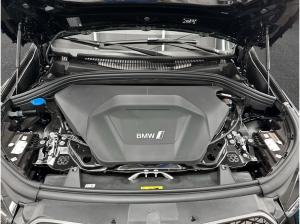 BMW iX1 xDrive30 M Sportpaket , 5-türig (Strom)