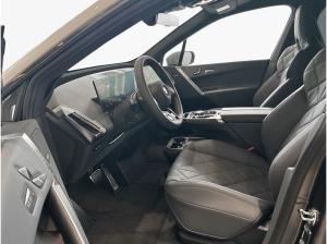 BMW ix iX xDrive45 , 5-türig (Strom)