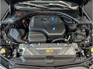 BMW 330 330e xDrive