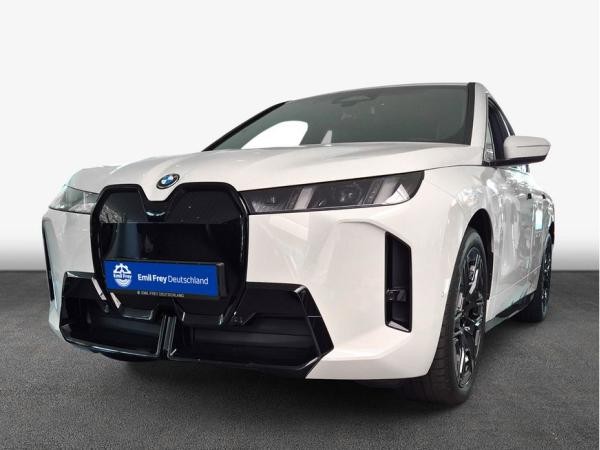 BMW ix iX xDrive45 - UPE 92.900 EUR