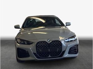 BMW 420 420i Cabrio , 2-türig