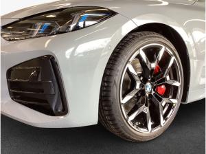 BMW 420 420i Cabrio , 2-türig