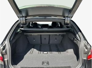 BMW 320 320d Touring xDrive Aut. , 5-türig (Diesel)
