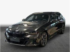 BMW 540 540d xDrive Touring Aut. , 5-türig (Diesel)