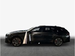 BMW 540 540d xDrive Touring Aut. , 5-türig (Diesel)