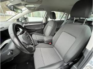 Volkswagen Golf VIII Variant 2.0 TDI MFL+KLIMA+LED+PDC+DAB+