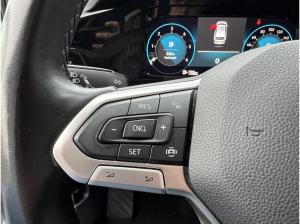 Volkswagen Golf VIII Variant 2.0 TDI MFL+KLIMA+LED+PDC+DAB+