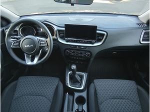 Kia Ceed Silver 1.5 T-GDI 6-Gang