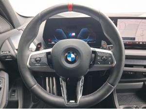 BMW 135 1200€ Zubehör Gutschein/ad.Fahrwerk/H&K Hifi/360°/Headup