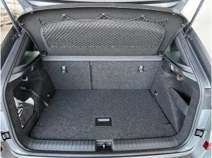 Skoda Kamiq Monte Carlo DSG AHK-Vorb.*Navi*Matrix*ACC*Panorama*Kamera*Blind-Spot*LichtAssist*Kessy*Induktiv Lade