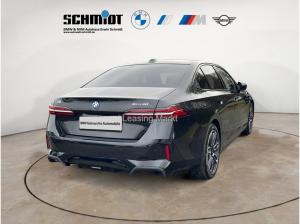 BMW i5 xDrive40 Limousine M Sportpaket Vollleder AHK