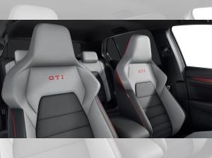 Volkswagen Golf GTI 2.0 l TSI OPF DSG CarPlay Pano Black