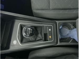 Volkswagen Golf VIII Lim. 2.0 TDI Life Fahrschulauto