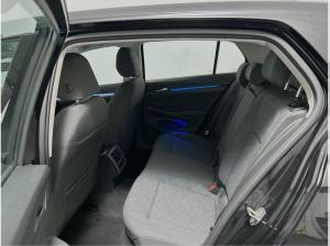 Volkswagen Golf VIII Lim. 2.0 TDI Life Fahrschulauto