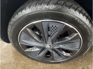 Skoda Karoq Sportline 1,5 TSI DSG *AHK* Aktion