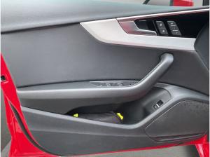 Audi A4 Avant 40 TDI S line Matrix Navi Kamera AHK