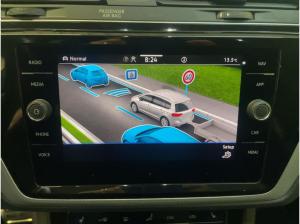 Volkswagen Touran 1.5 TSI Move DSG Navi AHK Panoramadach