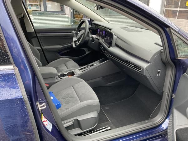 Volkswagen Golf 1.4 eHybrid DSG Standheizung Navi ParkAssist