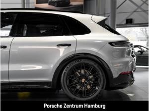 Porsche Cayenne GTS Panorama Head-Up Display