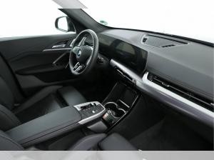 BMW X1 20i M Sport  verf. ab 03/2026 Dr. Ass. +, Parkass., Harm/Kard., uvm.