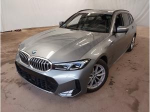 BMW 320 i Tour. M Sport ab 03/2026 LC Prof., ACC, Parkass. +, Keyless, uvm.