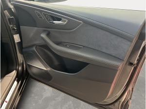 Audi RS Q8 SUV performance 471kW tiptronic(MT)