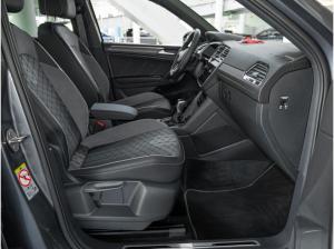 Volkswagen Tiguan Allspace 2.0 TSI 4M R-Line Black DCC AHK