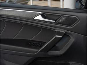 Volkswagen Tiguan Allspace 2.0 TSI 4M R-Line Black DCC AHK