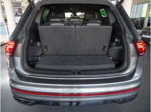 Volkswagen Tiguan Allspace 2.0 TSI 4M R-Line Black DCC AHK