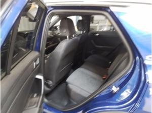 Volkswagen T-Roc 2.0 TDI DSG IQ.Light+NAV+AHK+ACC+DCC - R-Line