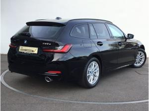 BMW 330 330e xDrive Touring LC PROF+HUD+PANO+AHK+KAMERA