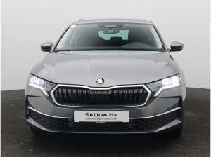 Skoda Octavia Selection 1.5 eTSI DSG / Navi, AHK, LED