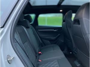 Skoda Karoq Sportline 2.0TSI 4x4 DSG / Navi, Pano, LED