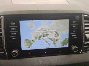 Skoda Karoq Ambition Tour 1.5TSI DSG/ Standh, LED, RFK