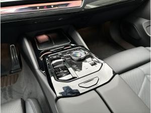 BMW i5 eDrive40 Limo. MSPORT 0,25% /  SEHR SCHNELL SEIN NUR BIS ZULASSUNG 23.12 / 26% SOFORT