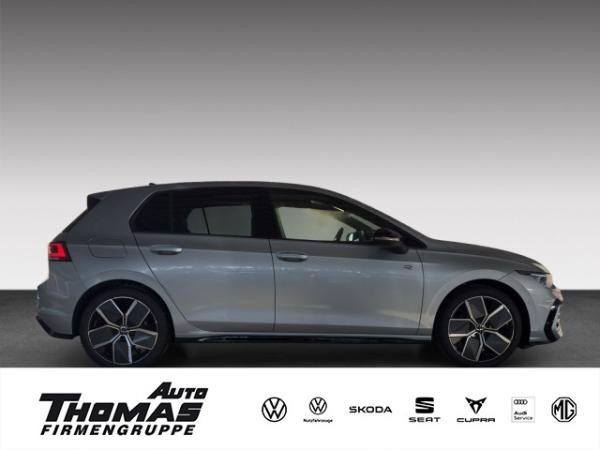 Volkswagen Golf 1.5 eTSI DSG R-Line Pano Black-Style Navi