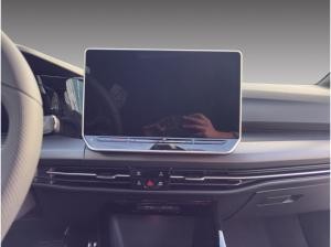 Volkswagen Golf 1.5 eTSI DSG R-Line Pano Black-Style Navi