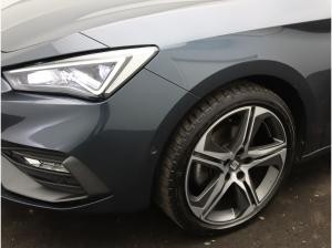 Seat Leon FR 1.5 eTSI DSG / Pano, Navi, LED, ACC, AHK