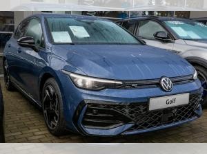 Volkswagen Golf VIII 1.5 eTSI DSG R-line