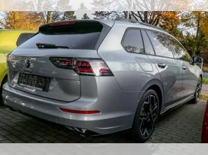 Volkswagen Golf VIII Variant 1.5 eTSI DSG R-LINE