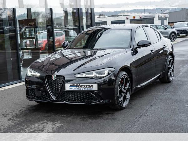 Alfa Romeo Giulia Veloce 2.0 Turbo AT8 Q4 PREMIUM TECHNOLOGIE HARMAN-KARDON