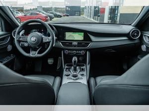 Alfa Romeo Giulia Veloce 2.0 Turbo AT8 Q4 SOFORT PREMIUM TECHNOLOGIE HARMAN KARDON