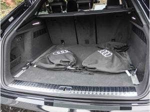 Audi Q8 SUV S-Line-Sport TFSI e quattro Pano AHK 22" B&O HuD