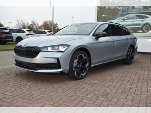 Skoda Superb Combi 2.0TDI Sportline*Navi*AHK*Sthz*Canton