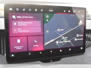 Skoda Superb Combi 2.0TDI Sportline*Navi*AHK*Sthz*Canton